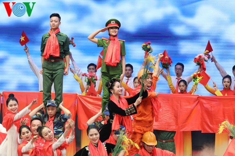 anh: toan canh le ky niem cap quoc gia 90 nam ngay thanh lap dang  hinh 18
