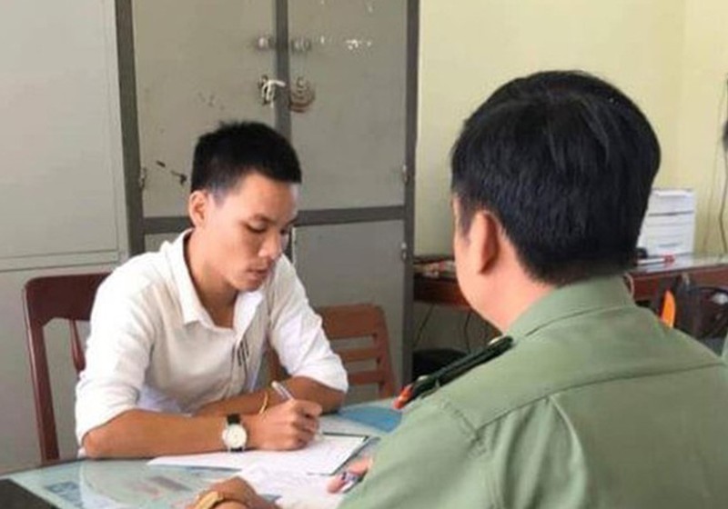 manh tay voi nan tung tin gia ve dich ncov hinh 1