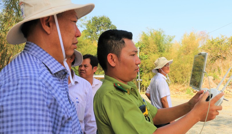 nhieu dien tich rung an giang dang o muc bao dong chay cap 5 hinh 3