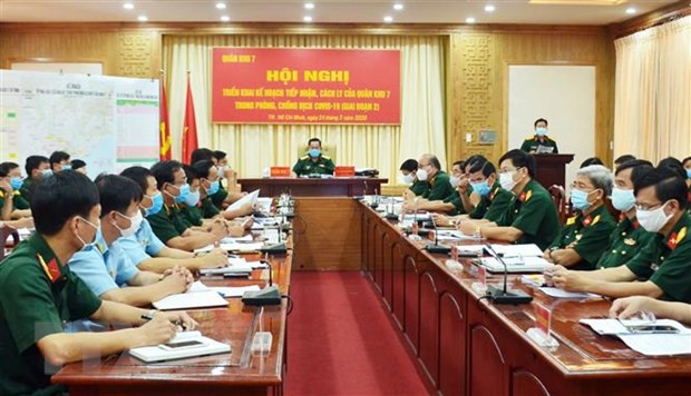 lap ban chi huy lam thoi phong thu dan su quan khu 7 de chong covid-19 hinh 1
