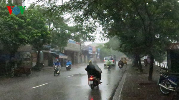thoi tiet 26/3: bac bo co mua rao va dong, troi tro lanh hinh 1