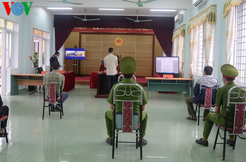 nong 24h: tuyen phat bi cao dau tien lien quan den covid-19 hinh 2