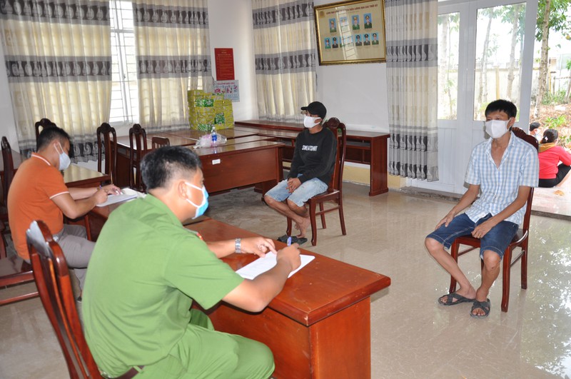triet pha o bac giua dem khuya, bat giu 15 doi tuong.tai kien giang hinh 1