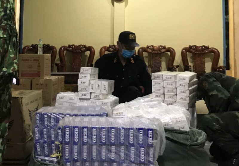 bat nhieu vu buon lau thuoc la qua bien gioi tai kien giang hinh 1