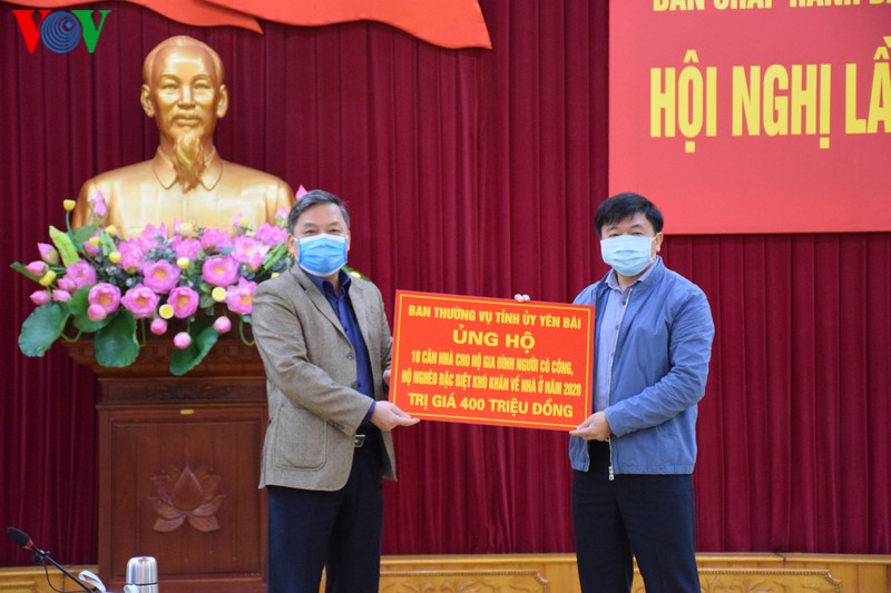 đảng bộ yên bái tổ chức hội nghị trực tuyến phòng chống dịch covid-19 hình 12 dang bo yen bai to chuc hoi nghi truc tuyen phong chong dich covid-19 hinh 12