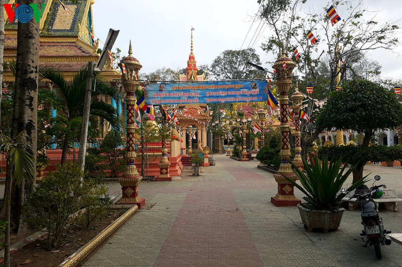 dong bao khmer nam bo don tet chol chnam thmay voi tinh than chong dich hinh 11