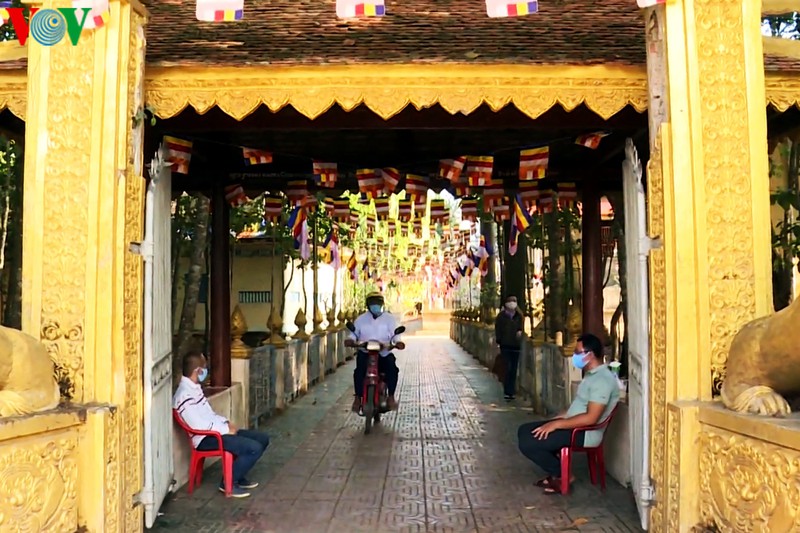 dong bao khmer nam bo don tet chol chnam thmay voi tinh than chong dich hinh 4