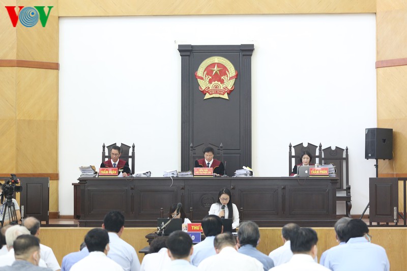 nhieu cuu can bo trong vu thau tom "dat vang" tai da nang xin giam an hinh 2