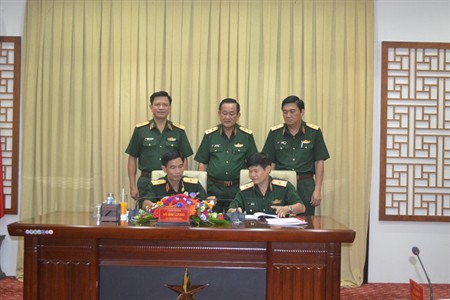 ban giao nhiem vu tham muu truong, pho chinh uy quan khu 7 hinh 1