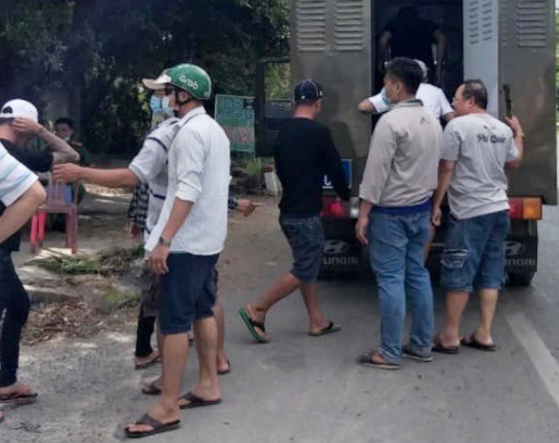 tam giu hon 50 doi tuong thue khach san, su dung ma tuy tai tien giang hinh 2