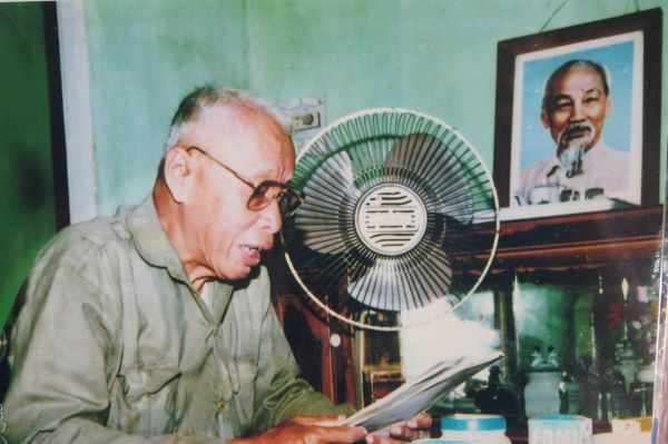 ky niem 100 nam ngay sinh ong tran kien, nguyen chu nhiem uy ban kttu hinh 1