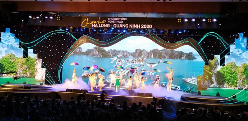 ruc ro "chao he ha long - quang ninh 2020" hinh 2