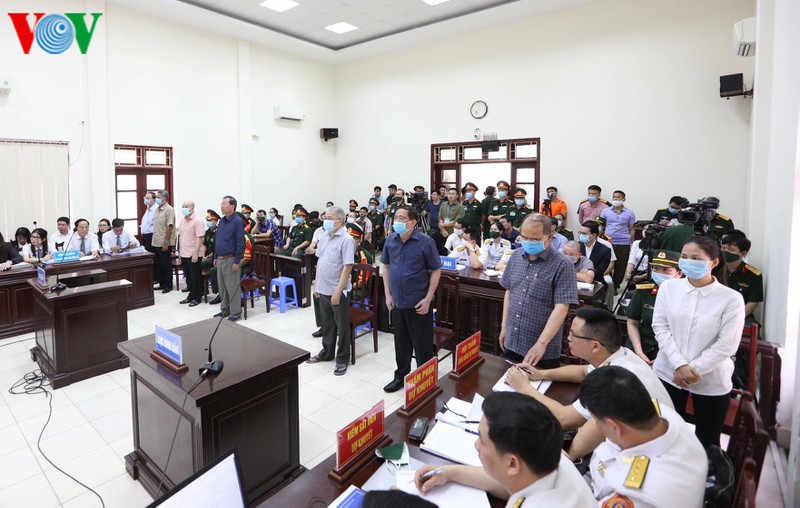 cuu thu truong nguyen van hien noi loi sau cung: xin giam an cho cap duoi hinh 2