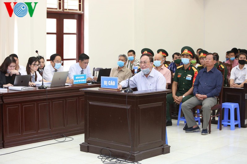 cuu thu truong nguyen van hien noi loi sau cung: xin giam an cho cap duoi hinh 1
