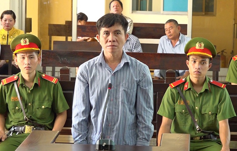 linh an 14 nam tu vi gio tro doi bai voi be gai hang xom tai an giang hinh 1