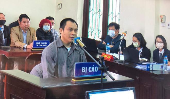 mo lai phien toa phuc tham vu innova di lui tren cao toc lam 5 nguoi chet hinh 1