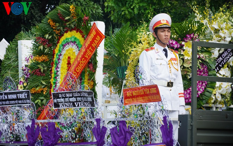 anh: le truy dieu, tien dua nha tinh bao tran quoc huong hinh 18