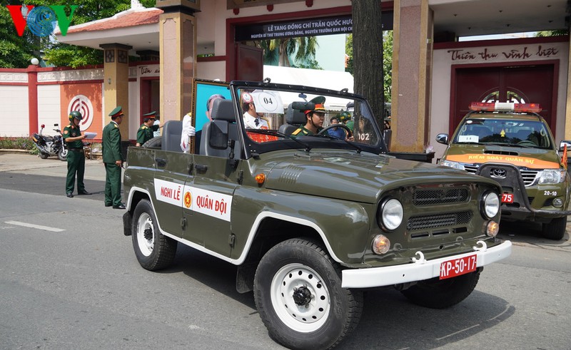anh: le truy dieu, tien dua nha tinh bao tran quoc huong hinh 19