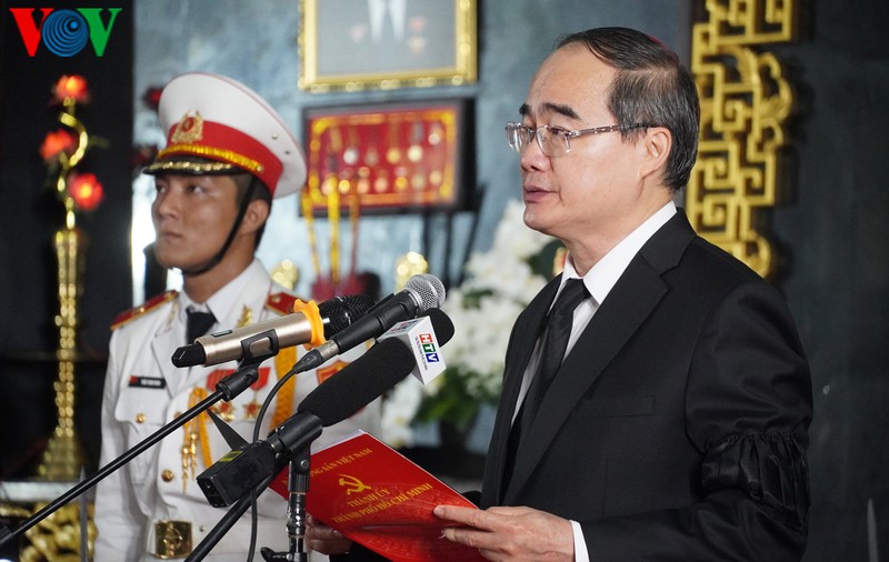 anh: le truy dieu, tien dua nha tinh bao tran quoc huong hinh 4