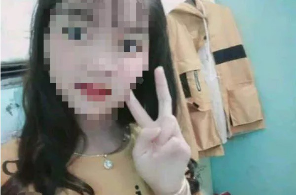 nong 24h: be gai tu vong trong rung duong sau khi goi dien cau cuu chi hinh 1