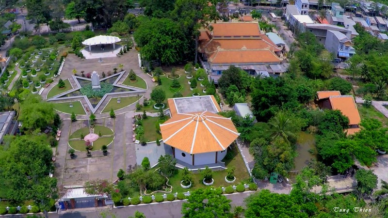 ve cao lanh vieng khu di tich than sinh chu tich ho chi minh hinh 3