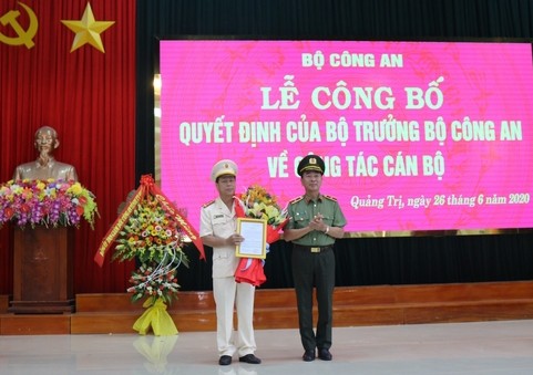 7 giam doc cong an duoc trao quyet dinh bo nhiem cung mot ngay  hinh 9