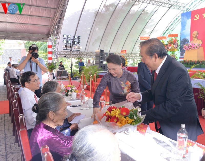 chu tich quoc hoi du le ky niem 110 nam ngay sinh ong nguyen huu tho hinh 1