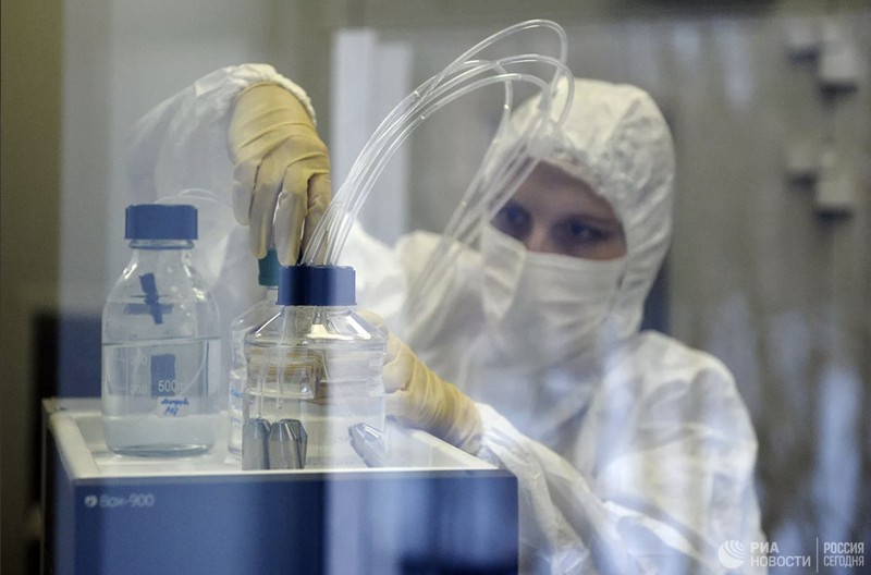 nga co the phe duyet vaccine ngua covid-19 vao dau mua thu  hinh 1