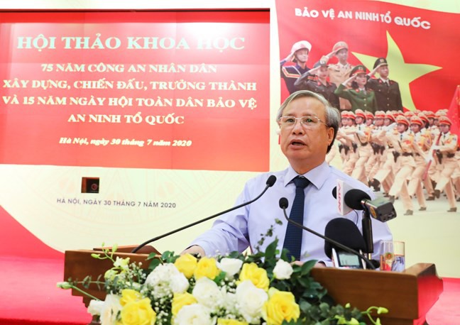 bo truong to lam: luc luong cong an la "thanh bao kiem" cua dang hinh 3