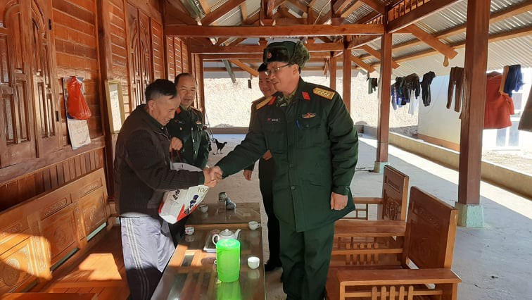 vung vang mot dai bien cuong tay bac hinh 4