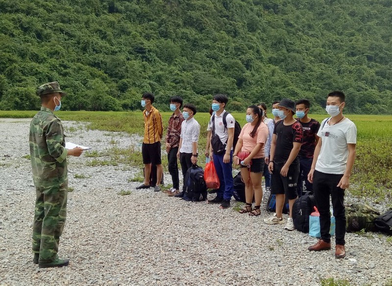 cao bang tiep tuc bat giu nhieu doi tuong nhap canh trai phep hinh 1