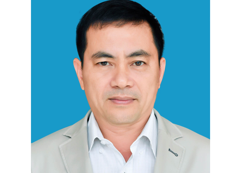 mot pho chu tich ubnd tinh dot ngot viet don xin thoi chuc hinh 1