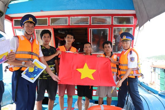 ban linh nguoi linh canh sat bien viet nam trong thoi ky moi hinh 1